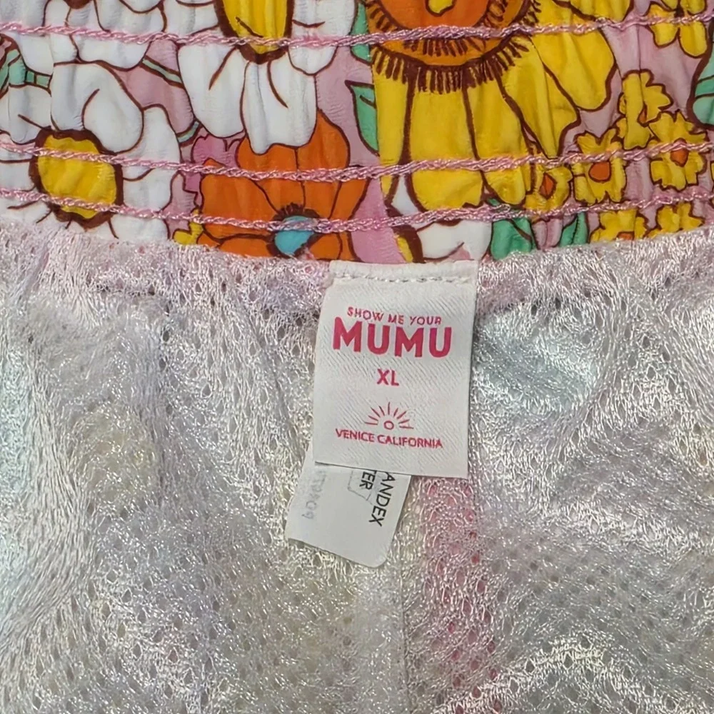 Show Me Your MuMu product pair